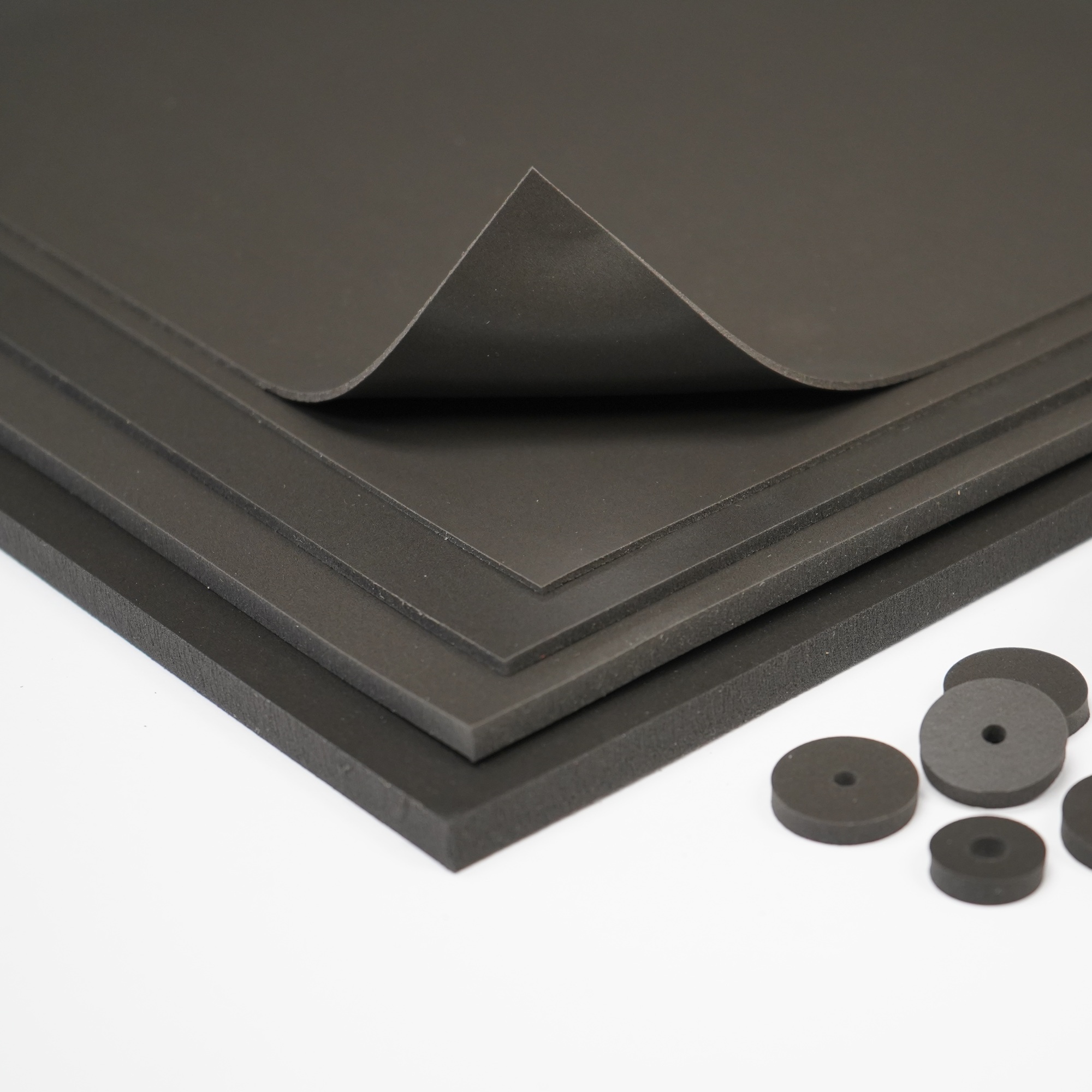 Porous foam sheets and annular resistors.